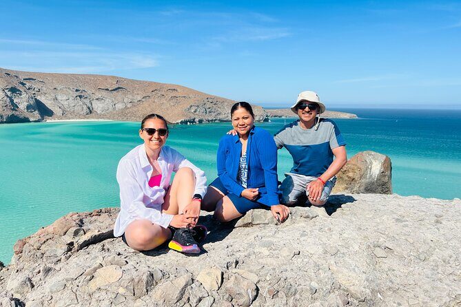 Private Tour to Balandra, La Paz and Todo Santos - Todos Santos in one focused hour: shops, history, and small-town charm