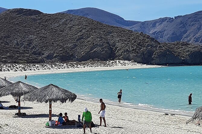 Private Tour to Playa Balandra, La Paz and Todos Santos - A long, private beach-and-town day from Cabo San Lucas