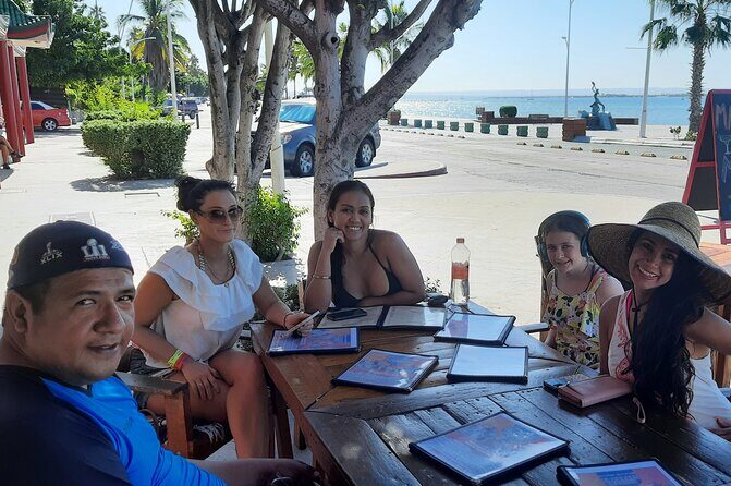 Private Tour to Playa Balandra, La Paz and Todos Santos - Todos Santos: shopping time that can feel short after Balandra