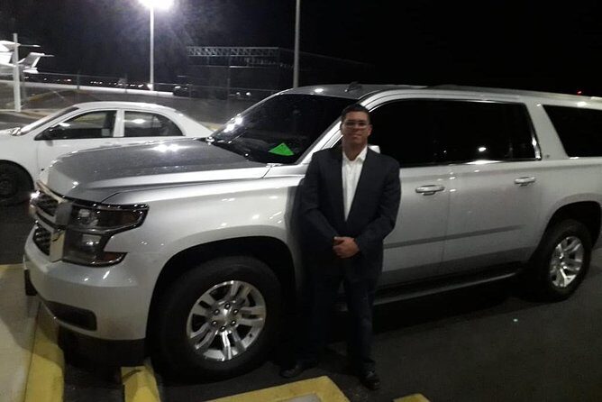 Private Transportation in Cabo - The One-Way Ride From the Airport to Cabo