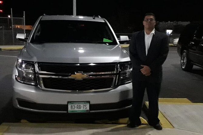 Private Transportation in cabo (Airport and City) - Price and Value: $90 Per Group for Up to 10 People