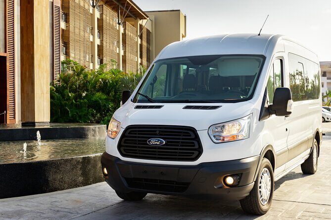 Private VAN Round-Trip from Airport to Hotels in Puerto Los Cabos - Who this transfer is best for