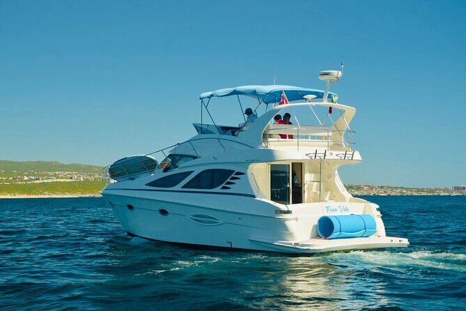 Pura Vida Yacht 42 FT with all inclusive service in Cabo - What you get: toys, open bar, and a real onboard lunch