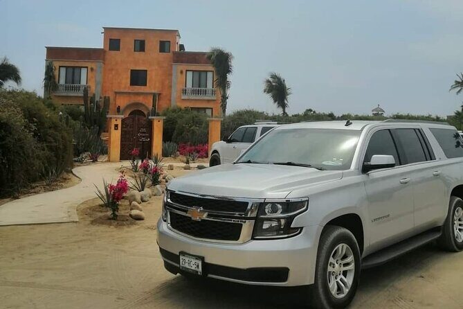 Reserve Arrival Cabo Airport SJD - SJD Arrival Made Simple: Meet Your Driver Under Canopy 10