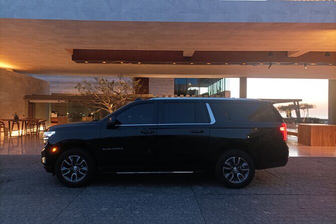 San Jose International Airport Private Transportation - Umbrella Pickup at SJD: Where You Actually Meet Your Chauffeur