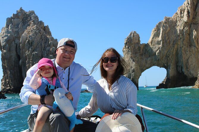 Sunrise Whale Watching boat tour with marine biologist - Iconic beach scenery: why the tour doesn’t feel rushed
