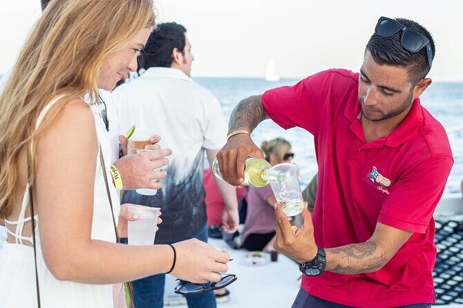 Sunset Cruise in Los Cabos with Jazz and Wine - Who This Sunset Cruise Is Best For