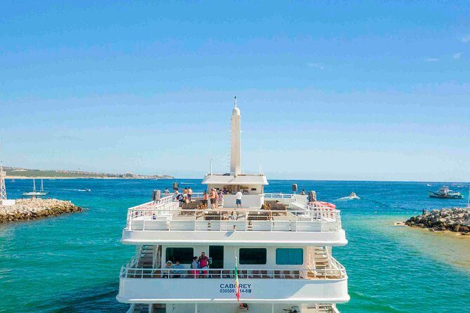 Sunset Mexican Dinner Cruise and Live Music in Cabo San Lucas - Sunset dinner cruise: why Cabo at golden hour is different