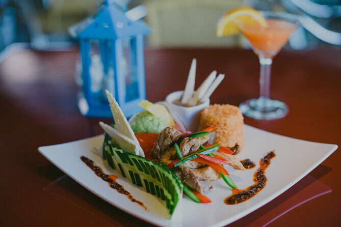Sunset Mexican Dinner Cruise and Live Music in Cabo San Lucas - Fajitas buffet: what you get and why it’s a fair deal
