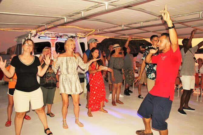 Tacos buffet & Open Bar Cruise! Los Cabos Round Transportation - Value check: is $161 worth it for an open bar tacos cruise?