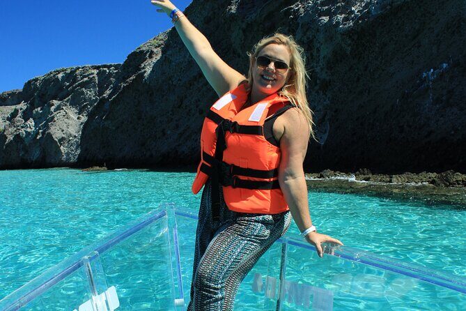 Tour to Arch in the only Clear Boat in Cabo Cruise Hotel PICKUP! - Best timing and weather reality in Cabo