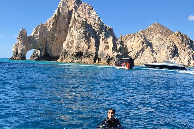 Tour to The Arch and Lover's Beach (optional) from Cabo - Cabo Arch + Lover’s Beach by boat: what makes this trip tick