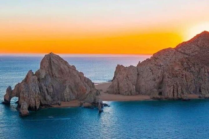 Tour to The Arch and Lover's Beach (optional) from Cabo - Tropical fish spotting: what you can look for while you swim