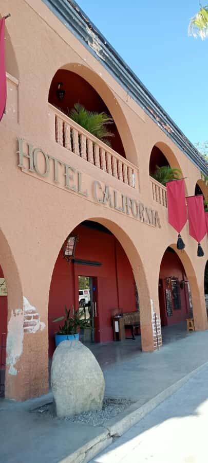 Tour Todos Santos Magical Town, Hotel California - Todos Santos Historical Cathedral and Iglesia de Nuestra Señora Pilar