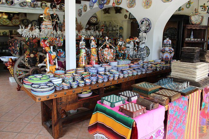 Two Capes City Tour - Baja Blown Glass Factory: Recycled Glass Art and Tequila Sips